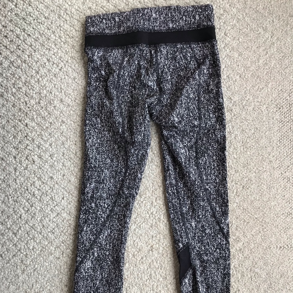 Lululemon mesh leggings